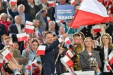 Tusk nieobecny w sztabie Trzaskowskiego. W KO dyskusja o roli rządu przed II turą