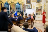 Kto winny braku Polski w Waszyngtonie? Sondaż ujawnia podziały