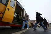 Wrocławskie MPK pokazało mocne nagranie. Nagłe hamowanie tramwaju