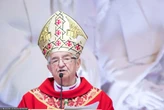 Sławoj Leszek Głódź sołtysem. Popularny ksiądz bez ogródek o arcybiskupie