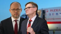 Absurdalna przepychanka w sieci. Poszło o samolot do Nowego Jorku