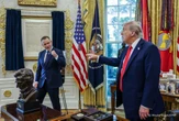 "Pomyłka" w relacjach Trump-Nawrocki. Pałac milczy, rząd nie ma złudzeń. Mamy przesłuchy
