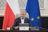 Tusk żartuje z Trzaskowskiego. "Niemcy sobie języki połamią"