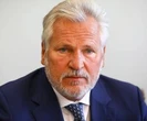 Aleksander Kwaśniewski o ciężkich powikłaniach po COVID-19. Nie da się tego wyleczyć
