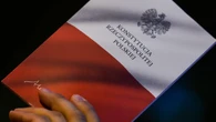 Nowej konstytucji nie chce połowa Polaków. Wyniki sondażu