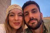 Unos enfermeros de vacaciones salvan a un bebé durante un vuelo: "No respiraba, tuvimos que hacerle las maniobras de emergencia"