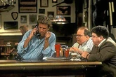 Muere James Burrows, director y productor de series como Cheers, Friends o Frasier, a los 85 años