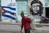 Apagones y 'operación terror' en Cuba para imponer la "hermosa e indestructible realidad"