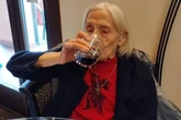 Erminia, la centenaria italiana que reta al tiempo gracias al ajo y al vino tinto: "Pienso llegar a los 120 años"