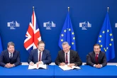 La UE y Reino Unido firman el acuerdo para derribar de manera inmediata la verja de Gibraltar: "Le damos la vuelta a tres siglos de confrontación"