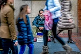 Ni vagos ni alcohólicos: un estudio pionero en República Checa demuestra que los sintecho salen de la calle si reciben ayuda