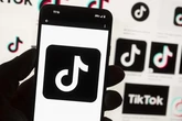 Denuncian en Francia a TikTok por suicidios o trastornos mentales de adolescentes