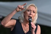 El Tribunal de Apelación condena a 15 meses de inhabilitación a Marine Le Pen, que podría presentarse a las elecciones de 2027