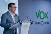 Vox acusa al Gobierno de impulsar un "ataque" contra Peinado y sostiene que hay "algún policía corrupto"