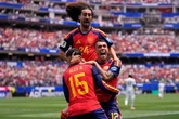 Señoras y señores, España ya está aquí: pasa por encima de Austria con su fútbol de siempre y ya está en octavos