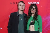 La estrella de 'Off Campus' Mika Abdalla rompe con su prometido, Jake Short