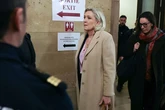 La UDEF registra un inmueble en el distrito de Salamanca de Madrid por la investigación europea al antiguo grupo de Le Pen