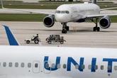Una joven demanda a Delta Air Lines por acusar a su padre de forma falsa de trata de personas y agresión sexual durante un vuelo
