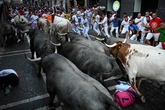 Quinto encierro de San Fermín: masificado y peligroso con los de Escolar