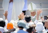 Un papa que atrae a las masas ha nacido en Madrid: León XIV fortalece desde Cibeles la Iglesia en el mundo latino