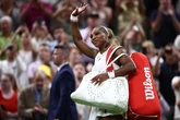 Serena Williams no tiene el secreto de la eterna juventud: cae en su regreso con 44 años