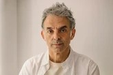 Etgar Keret: "Tras el ataque de Hamas me siento más judío que israelí, tengo la sensación de que quien manda en Israel hace todo lo posible para dañarme"