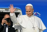 Visita del papa León XIV a Madrid, última hora en directo | El papa León XIV ya viaja rumbo a España
