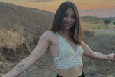 Claudia, la hija de Alonso Caparrós que le hará abuelo: profesora de 'pole dance' y cantante