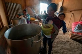 El hambre, fuera del foco de la campaña para las elecciones presidenciales del domingo en Perú