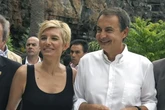 La mujer de Zapatero comparte con él una cuenta que ingresó 1,5 millones entre 2020 y 2025 procedentes de transferencias de empresas de la 'trama Plus Ultra'