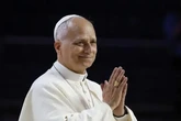 El Papa apela al "arte de tejer redes" y "construir juntos algo genuinamente humano"
