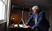 El naturalista David Attenborough celebra sus "100 años en la Tierra"