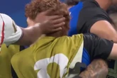 La colleja de Bellingham al 'Colo' Barco que provocó una tangana tras la derrota de Inglaterra ante Argentina