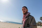 La extraordinaria historia de James Cox, el millonario activista anticapitalista que ha acabado preso en Ibiza