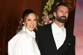 La boda de Mel C con un modelo australiano y vestido de Victoria Beckham, reúne de nuevo a las Spice Girls