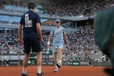 Sinner se prepara en el laboratorio antes de defender Wimbledon: pruebas médicas, parches de glucosa y una boda