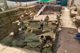 Una excavación descubre la lápida de Pascentia, una niña de la Mérida visigoda