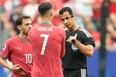 El momento de tensión entre Cristiano Ronaldo y el árbitro tras recibir tarjeta amarilla Bernardo Silva en el Portugal 1-1 RD Congo