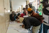 Una nueva ocultación sobre los efectos de la regularización masiva