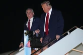 Trump asegura que no hay soldados heridos en el accidente de helicóptero en el estrecho de Ormuz: "Están bien"