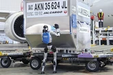 Japan Airlines probará robots humanoides para la asistencia en tierra en los aeropuertos