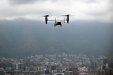 Aviones de EEUU ejecutan un ejercicio militar sobre Caracas cuatro meses después