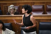 Saiz rectifica y retira los recortes en la ayuda por hijos con enfermedades graves tras la presión de las familias