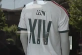 El Real Madrid lanza una camiseta de edición limitada en honor al papa León XIV por 195 euros