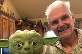 Muere a los 64 años Tom Kane, actor de doblaje de Yoda en las series animadas de Star Wars