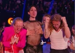 Un gallo monumental, pitos, sudor rave y el erotismo de Dinamarca: los momentazos del bendito y tenso caos de Eurovisión 2026