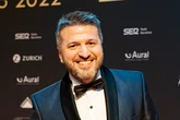 De su nombre a su pasión por su familia: así es Aimar Bretos, el sustituto de Angels Barceló al frente de las mañanas de la Cadena SER