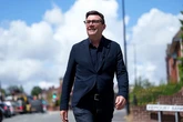 Andy Burnhan, probable sustituto de Keir Starmer como prier ministro, goleador a múltiples bandas