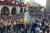 La semana de Dios Tuitero: no hay zona VIP que luzca más que el balcón de una procesión