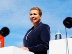 El nuevo Gobierno de coalición danés de Mette Frederiksen promete más estado de bienestar para "personas y animales"